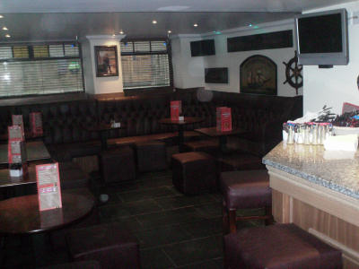 Bespoke seating for The Arkhouse Inn