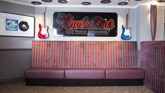 Manhatten Family Restaurant Perth - Straight Run Furniture Design